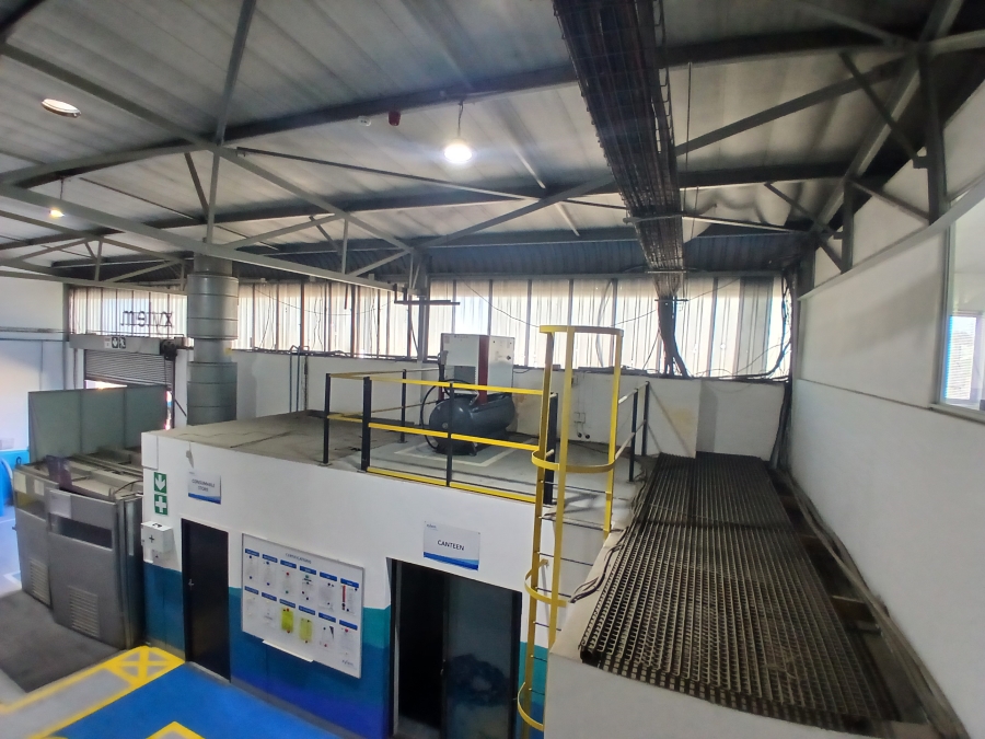 To Let commercial Property for Rent in Oos Einde North West
